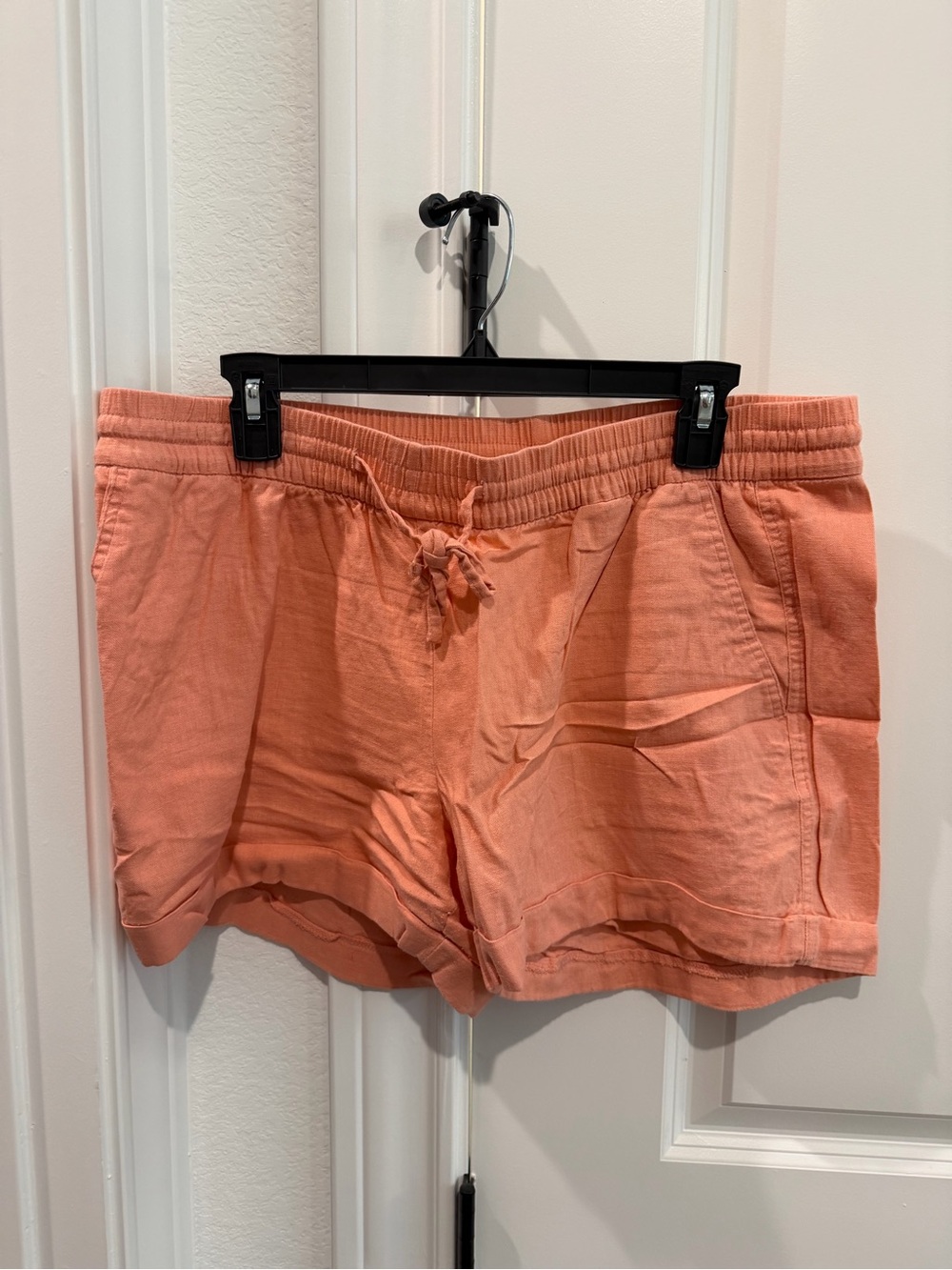 Old Navy Coral Drawstring Athletic Shorts